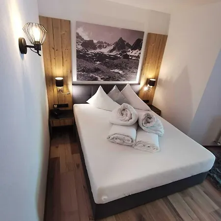 Möderle 4* Sankt Leonhard im Pitztal