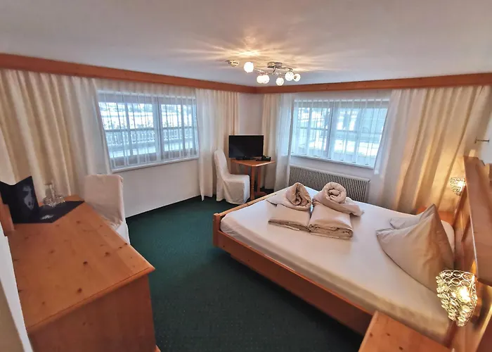 Moederle Sankt Leonhard im Pitztal