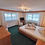 Moderle Sankt Leonhard im Pitztal