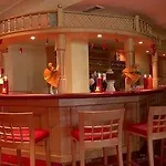 Moderle Hotel 4*